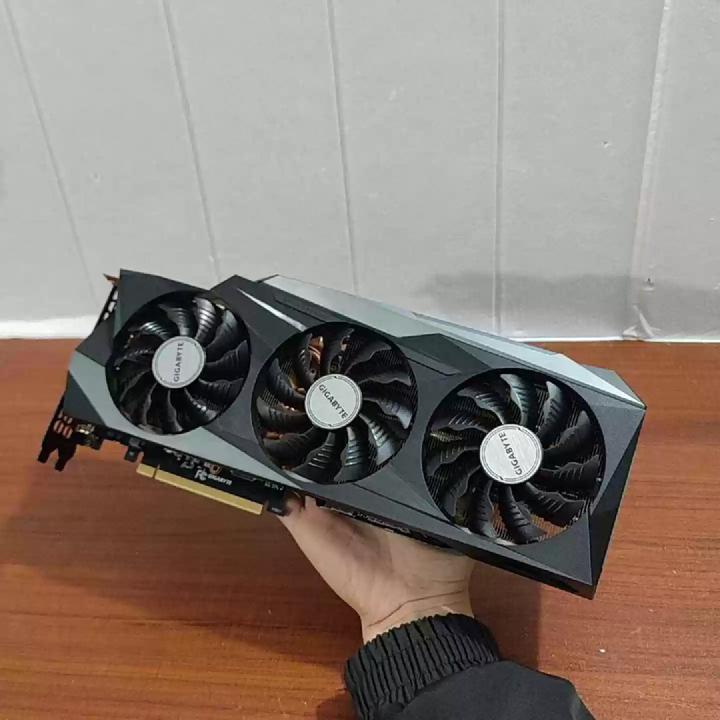 GPU para Juegos RTX 3090 24GB  - Rtx 3090 24Gb Gddr6X reseña y precio